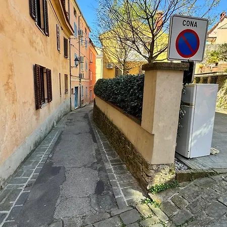 Lägenhet Pleasant 2 Bedrooms Duplex With Terrace Piran