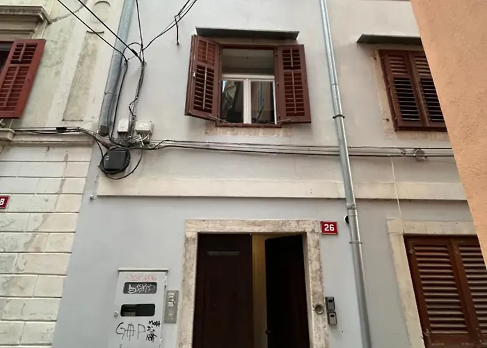 Pleasant 2 Bedrooms Duplex With Terrace Apartman Piran