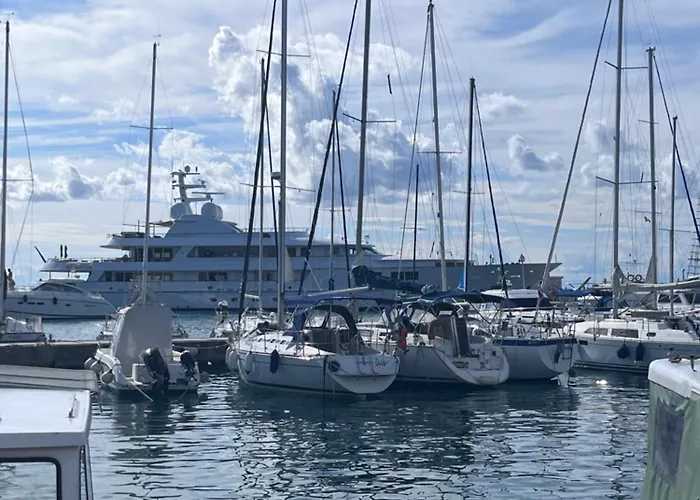 Pleasant 2 Bedrooms Duplex With Terrace Lägenhet Piran