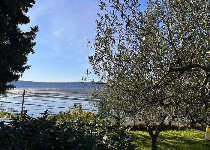 Pleasant 2 Bedrooms Duplex With Terrace Apartman Piran